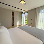 Apartment Back Sea Cunda