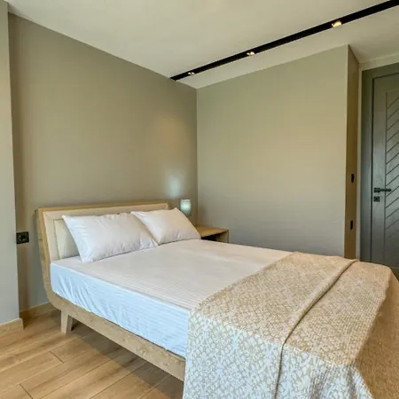 Apartment Back Sea Cunda *