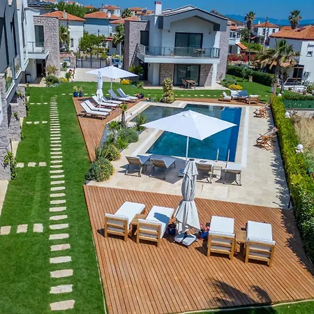 Lodhous Cunda Pool *