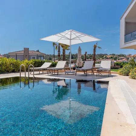 Lodhous Cunda Pool Apartment Ayvalik